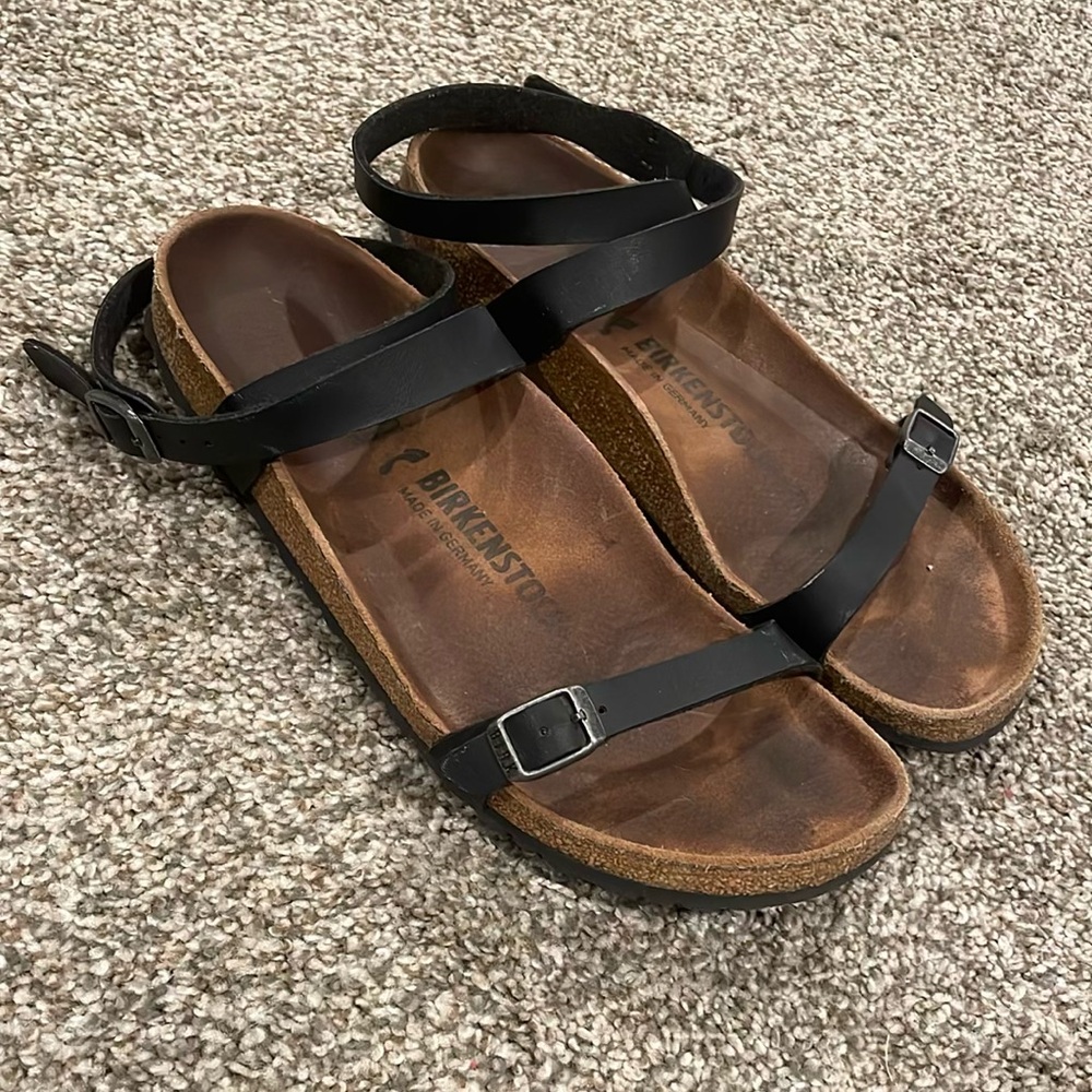 Birkenstock Daloa Sandals